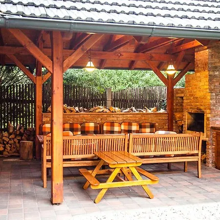 U Cerveneho Stromu *