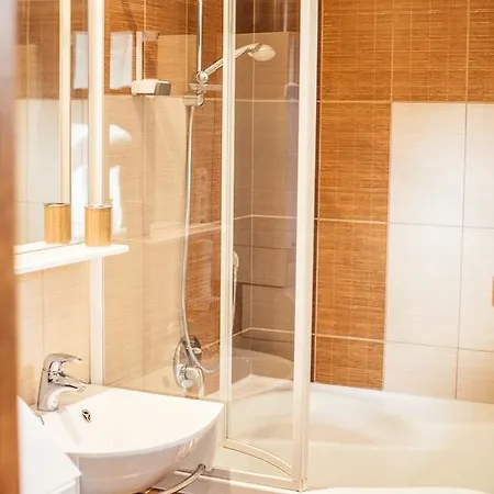 Apartment U Cerveneho Stromu Roznov pod Radhostem